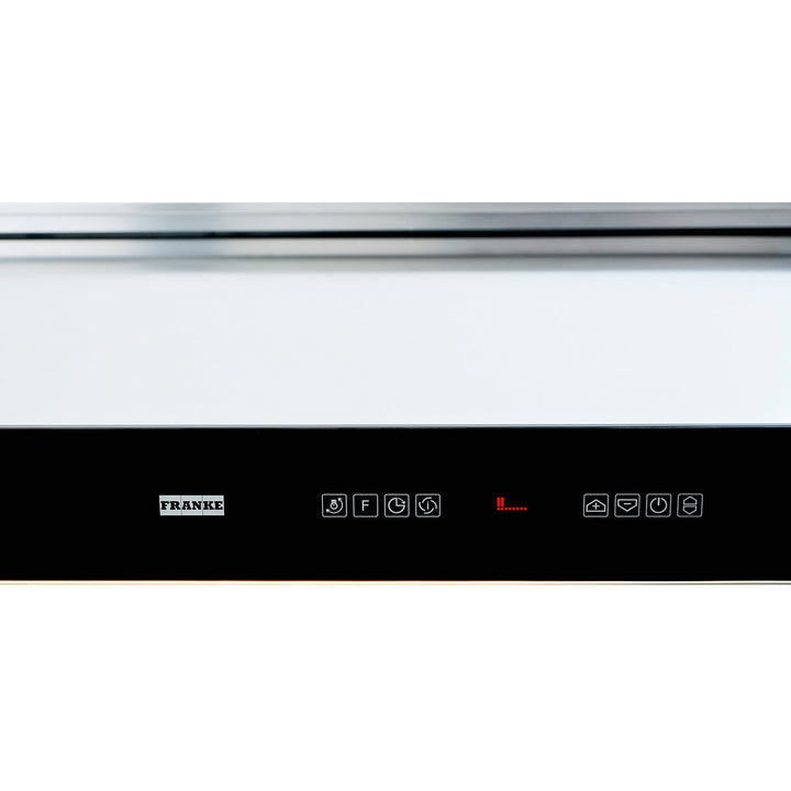 Detalle del panel de control táctil con logo Franke de la campana downdraft FDW 908 IB XS